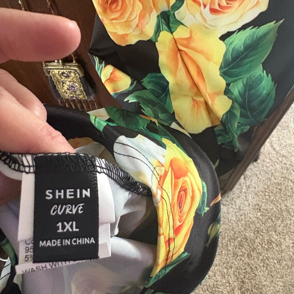 SHEIN Curve Black and yellow beach Dress with Yellow Floral Print stretchy xl